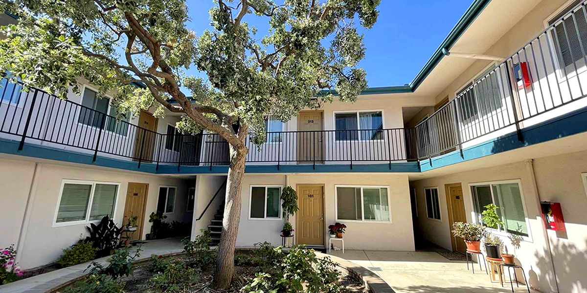 Isla Vista Apartments