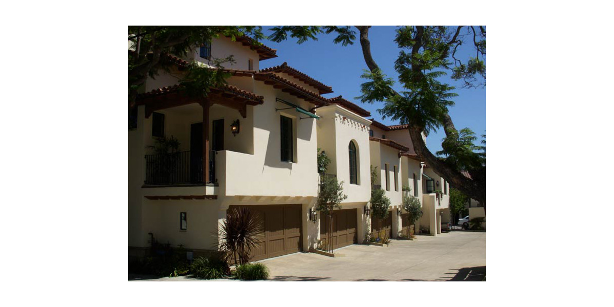 La Aldea Live/Work Townhomes